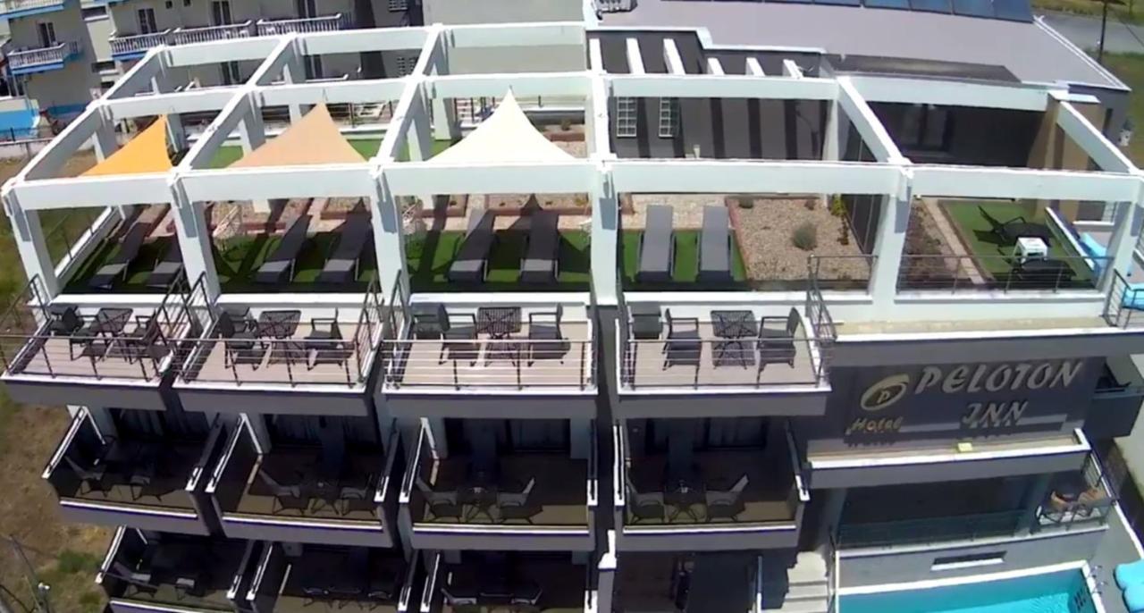 Peloton Inn Paralía Kültér fotó