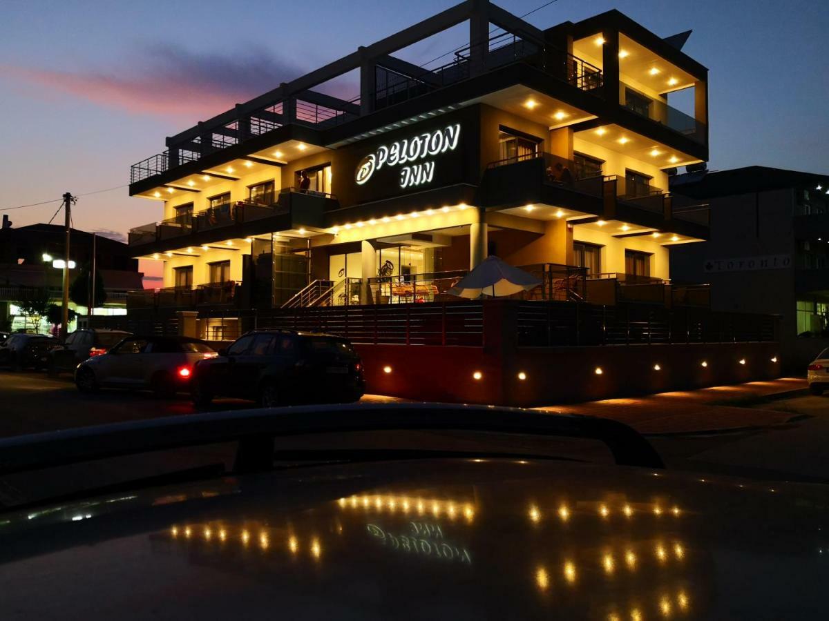 Peloton Inn Paralía Kültér fotó
